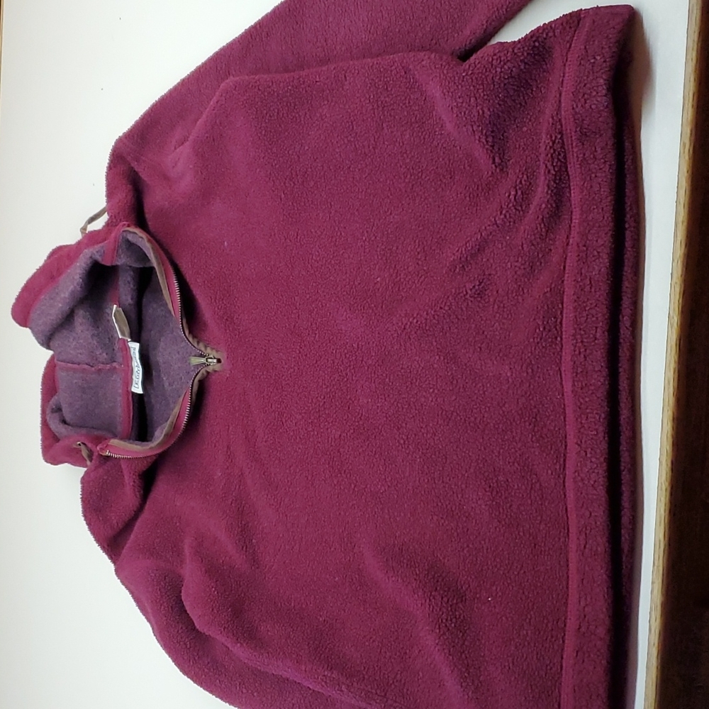 Basic Editions Hoodie Pullover
